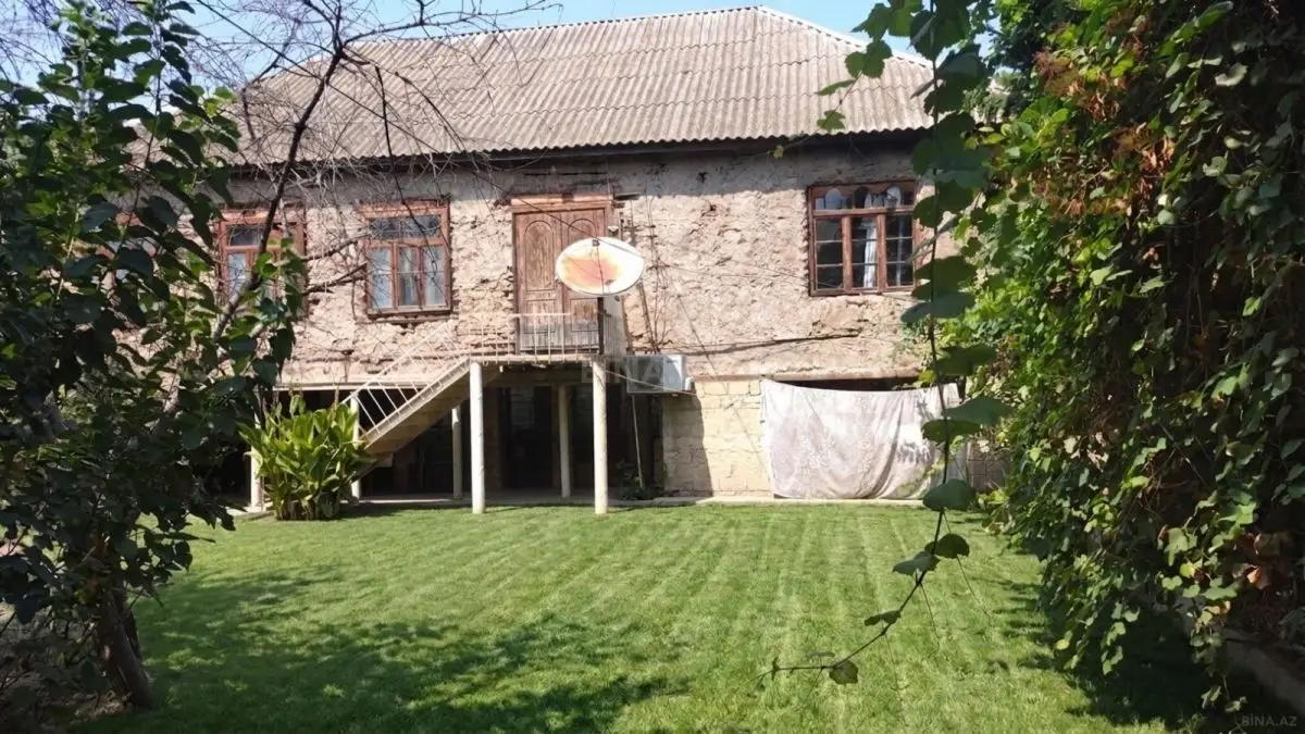 100 000 AZN - 4 otaqlı mənzil Satılır, Sabirabad