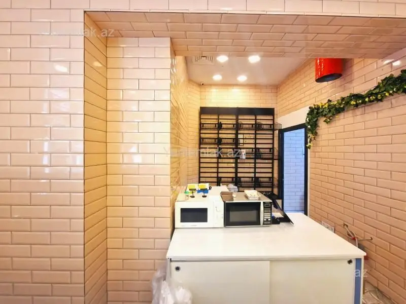 2 500 AZN - 140 m² Obyekt / Ofis Kirayə (aylıq), Yasamal qəs., Yasamal, Bakı