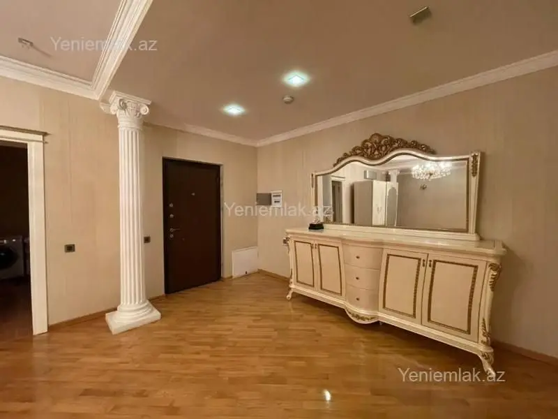 1 700 AZN - 3 otaqlı mənzil Kirayə (aylıq), Xətai, Bakı