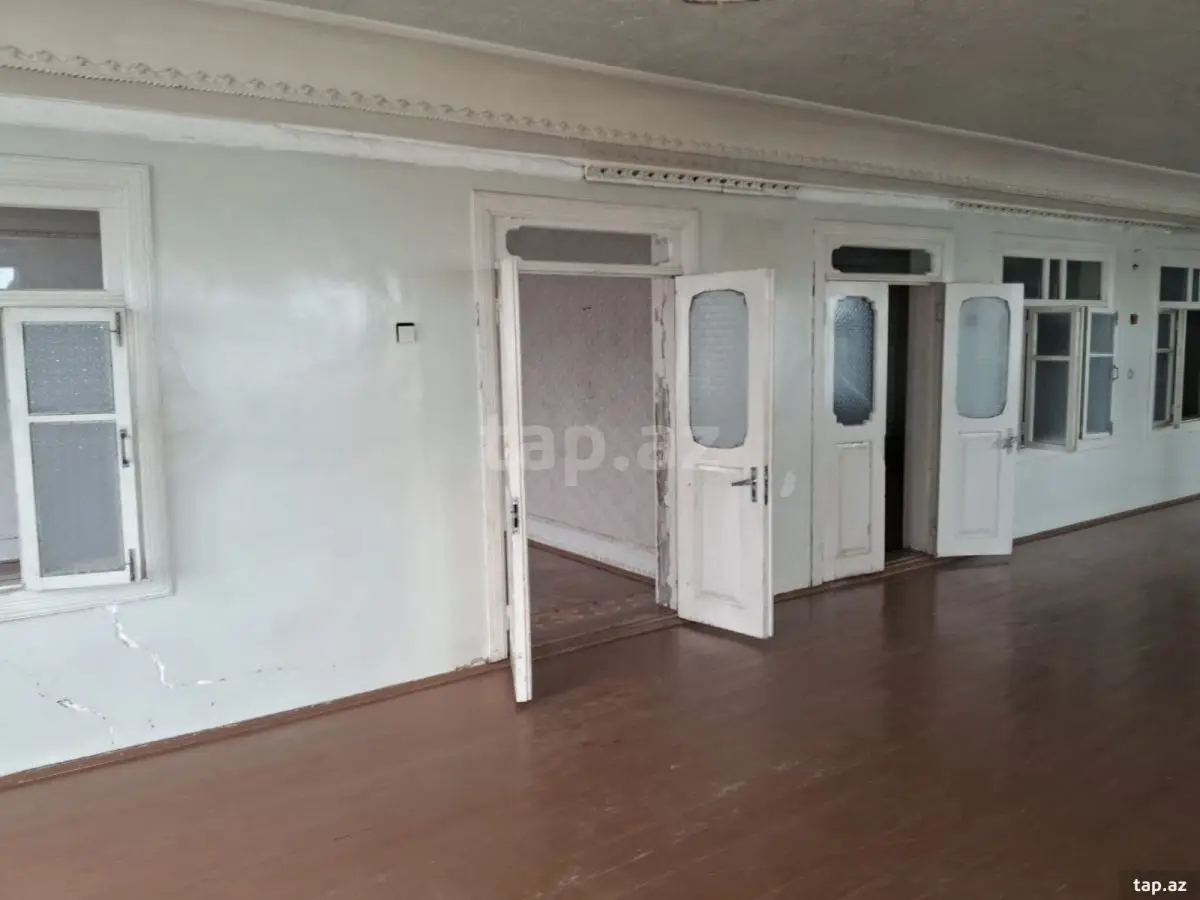 40 000 AZN - 5 otaqlı mənzil , Cəlilabad