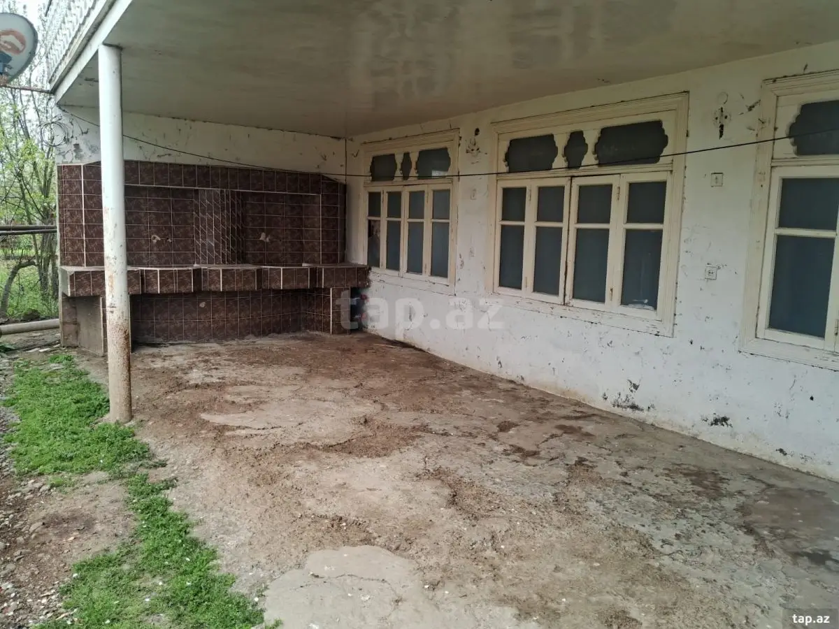 40 000 AZN - 5 otaqlı mənzil , Cəlilabad