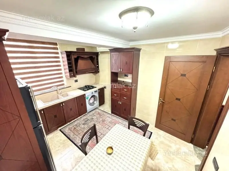 315 000 AZN - 3 otaqlı mənzil Satılır, Səbail, Bakı
