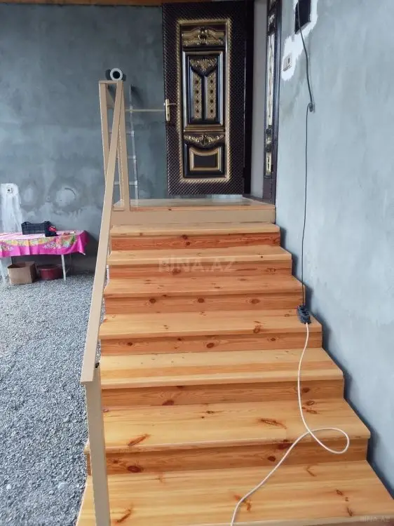 100 AZN - 3 otaqlı mənzil Kirayə (aylıq), Qazax