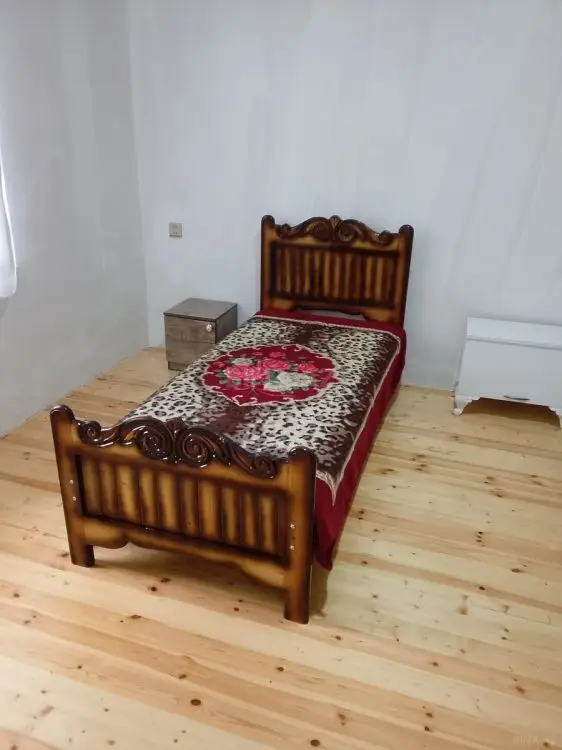 100 AZN - 3 otaqlı mənzil Kirayə (aylıq), Qazax