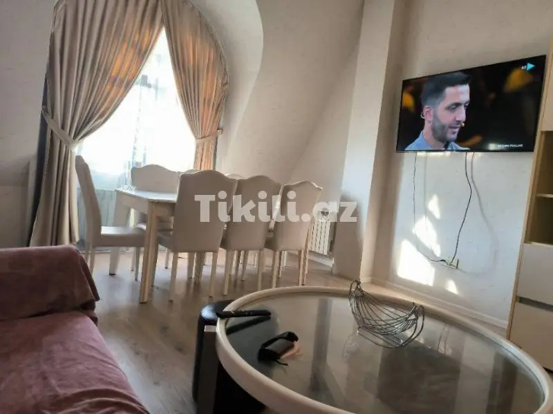 700 AZN - 9 otaqlı mənzil Kirayə (aylıq), Sumqayıt