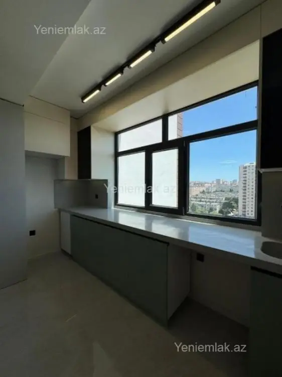 250 000 AZN - 3 otaqlı mənzil Satılır, Nizami, Bakı