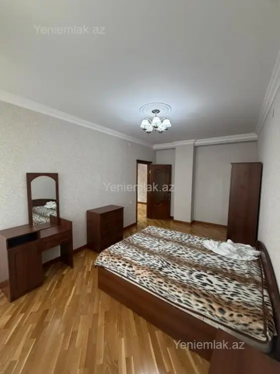 900 AZN - 3 otaqlı mənzil Kirayə (aylıq), Nərimanov, Bakı