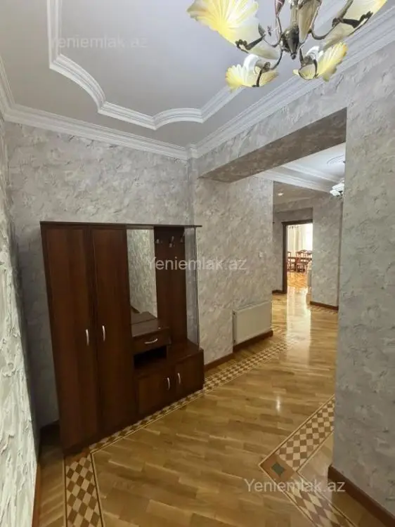900 AZN - 3 otaqlı mənzil Kirayə (aylıq), Nərimanov, Bakı