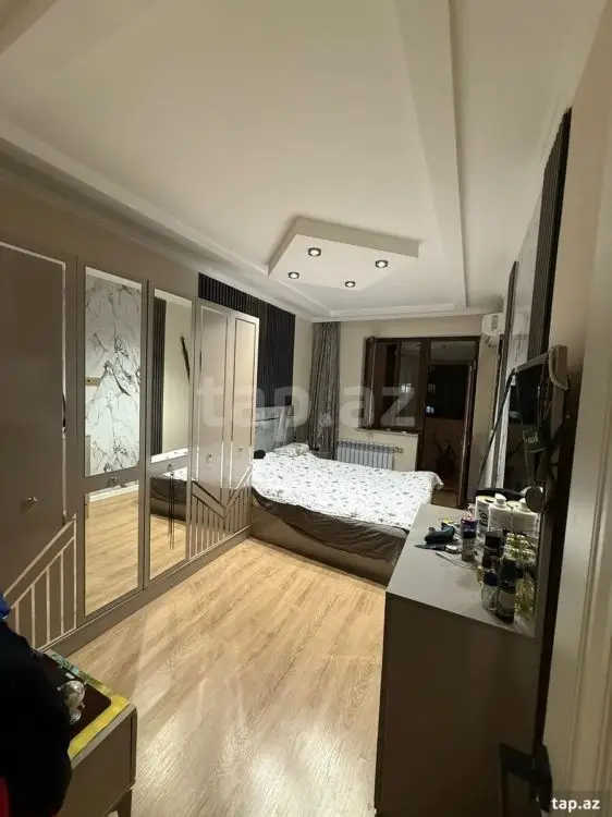 355 000 AZN - 4 otaqlı mənzil , Bakı