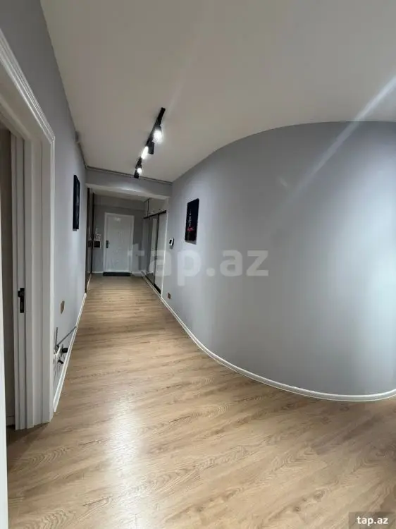 355 000 AZN - 4 otaqlı mənzil , Bakı