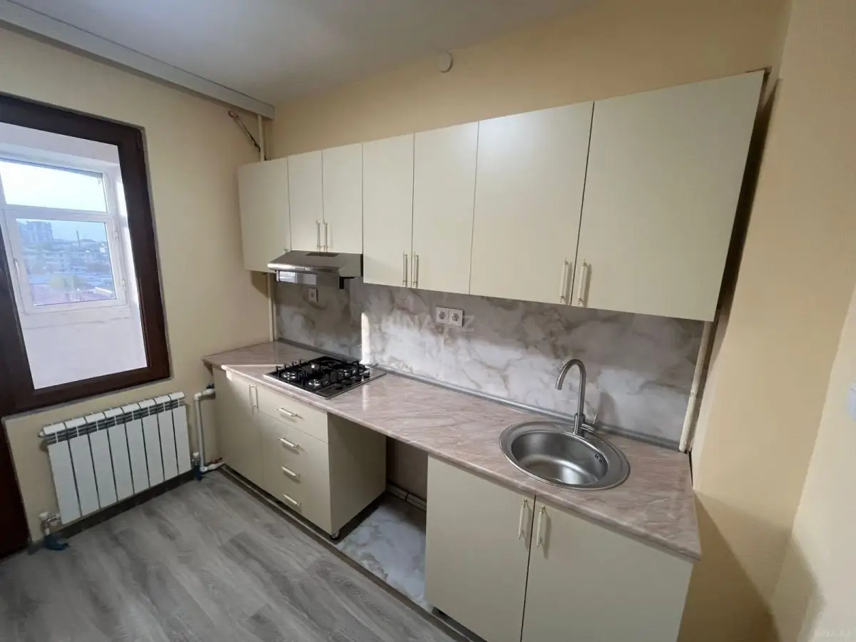 800 AZN - 3 otaqlı mənzil Kirayə (aylıq), 8-ci kilometr, Laçın