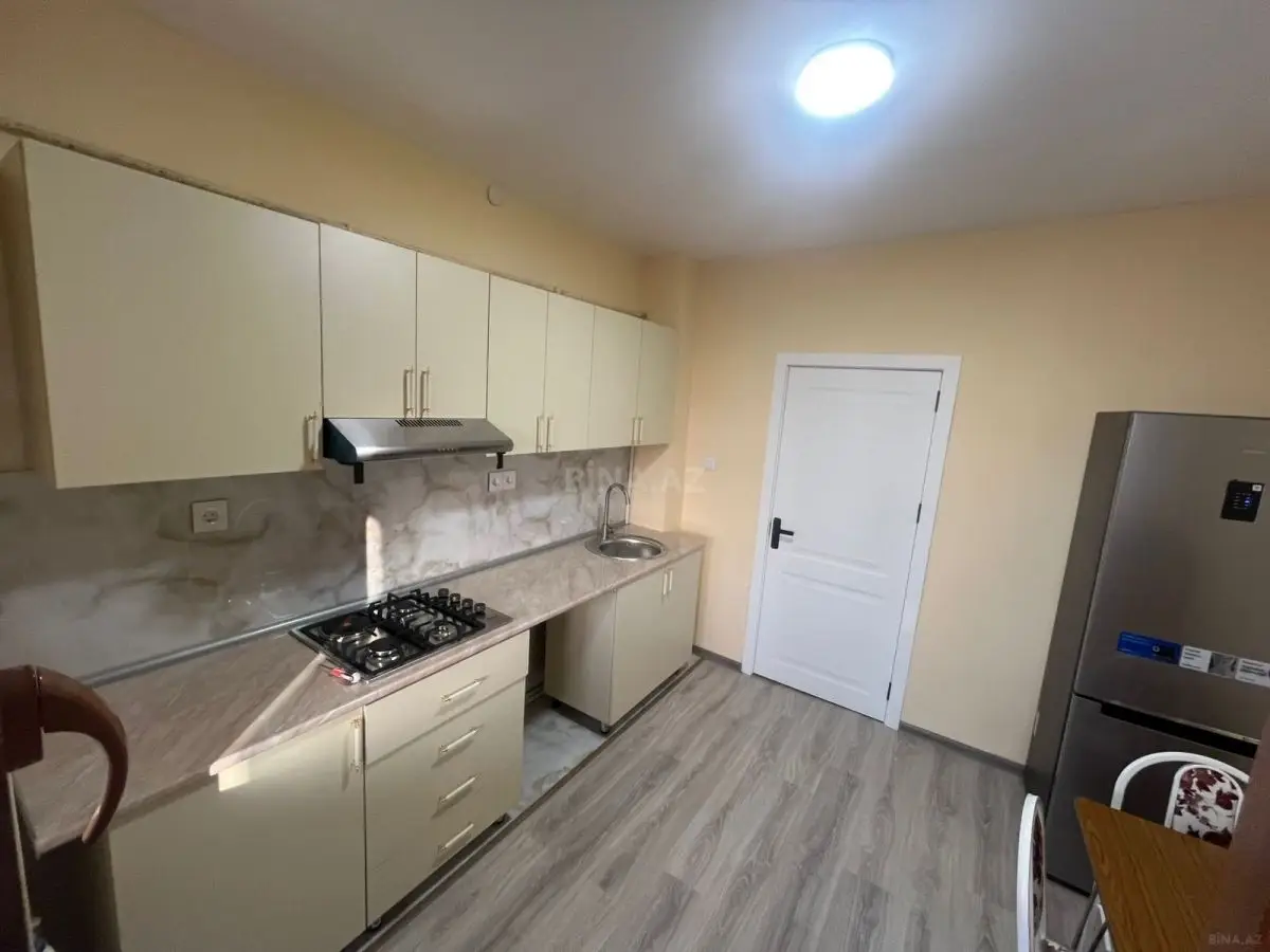 800 AZN - 3 otaqlı mənzil Kirayə (aylıq), 8-ci kilometr, Laçın