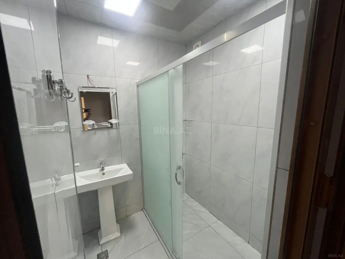 800 AZN - 3 otaqlı mənzil Kirayə (aylıq), 8-ci kilometr, Laçın
