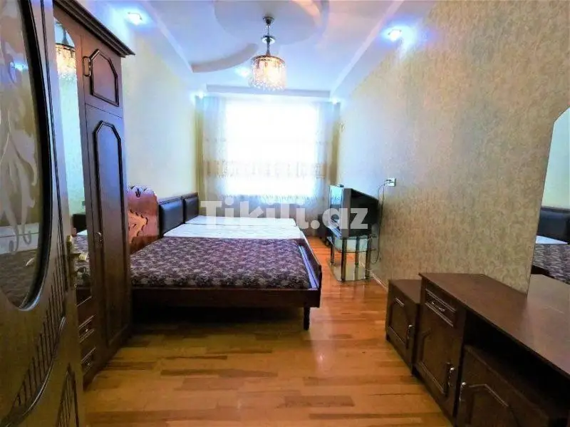 1 100 AZN - 3 otaqlı mənzil Kirayə (aylıq), Nizami, Bakı