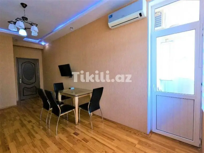 1 100 AZN - 3 otaqlı mənzil Kirayə (aylıq), Nizami, Bakı