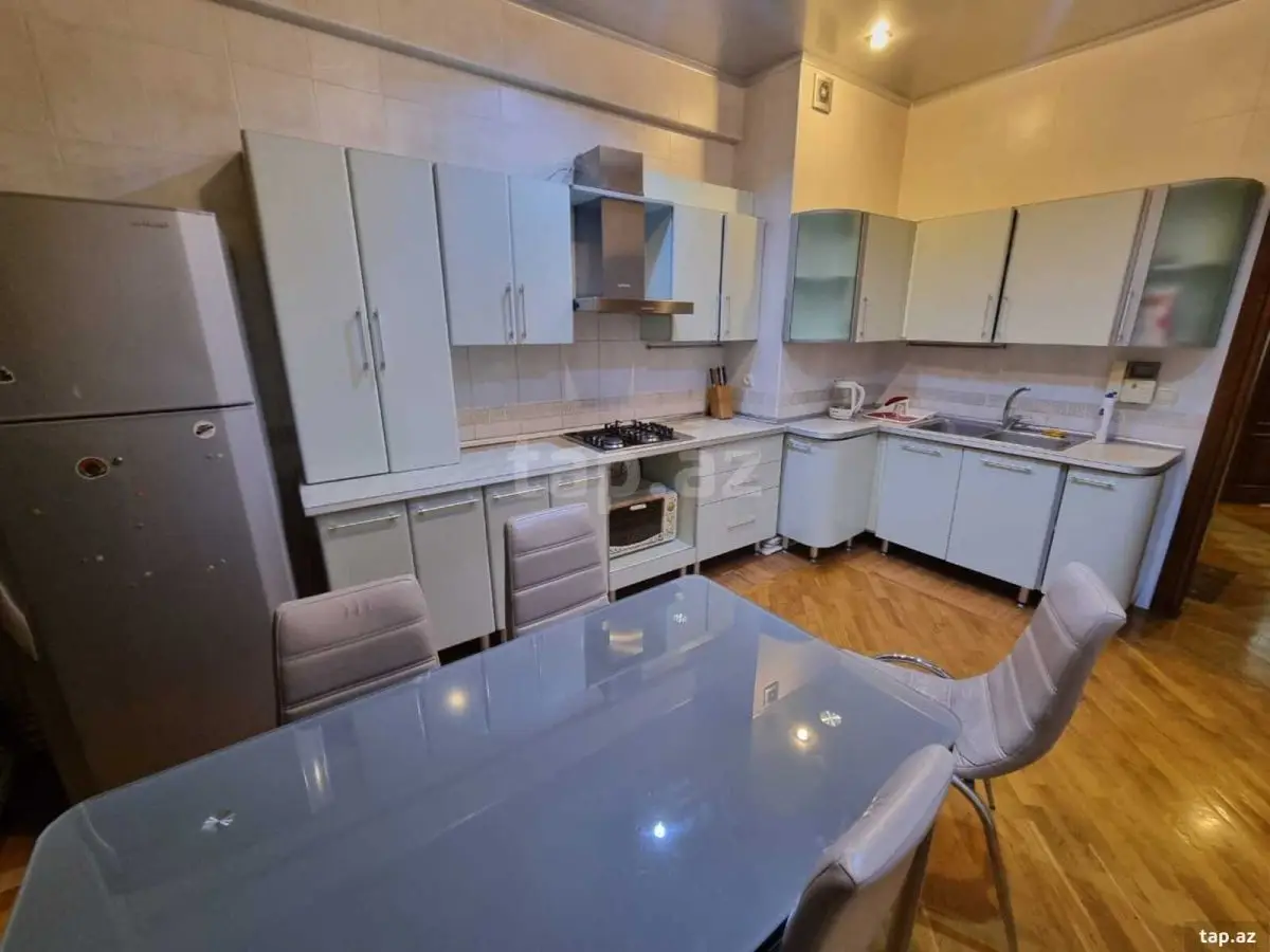 650 AZN - 2 otaqlı mənzil Kirayə (aylıq), Nərimanov, Bakı