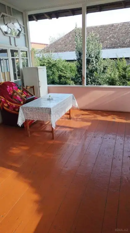 110 AZN - 2 otaqlı mənzil Kirayə (aylıq), Şəki