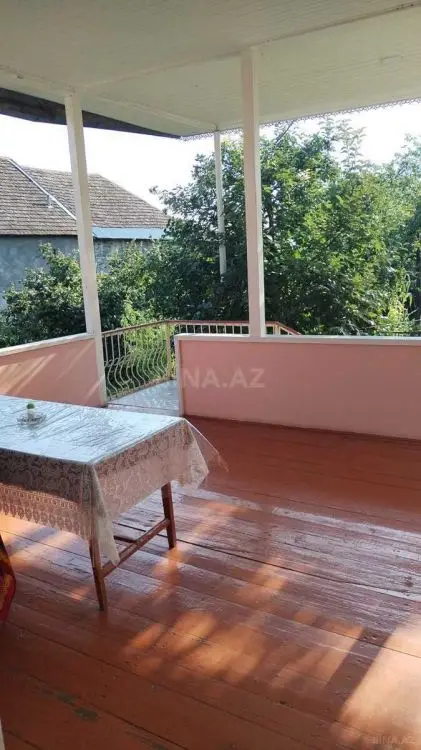 110 AZN - 2 otaqlı mənzil Kirayə (aylıq), Şəki