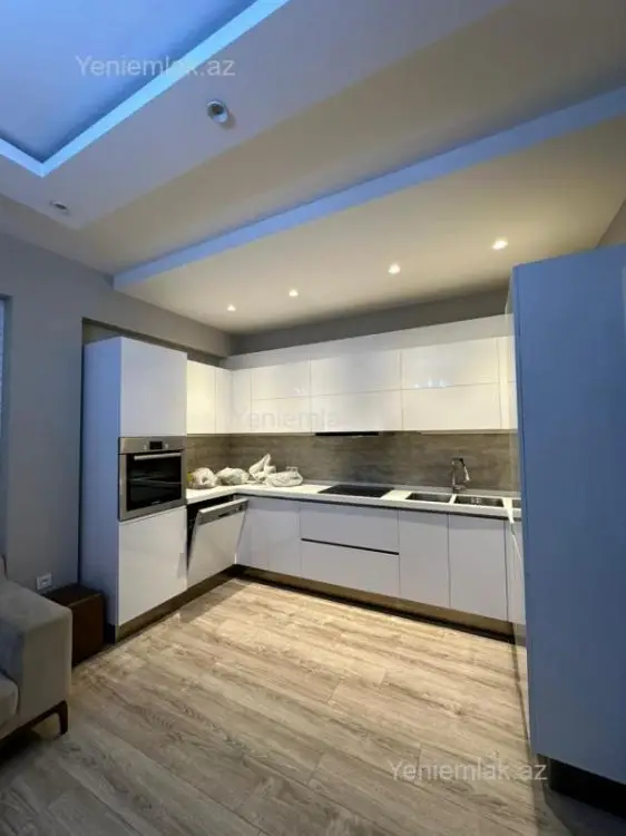 1 800 AZN - 3 otaqlı mənzil Kirayə (aylıq), Xətai, Bakı