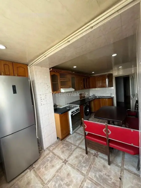 900 AZN - 4 otaqlı mənzil Kirayə (aylıq), Yasamal qəs., Yasamal, Bakı