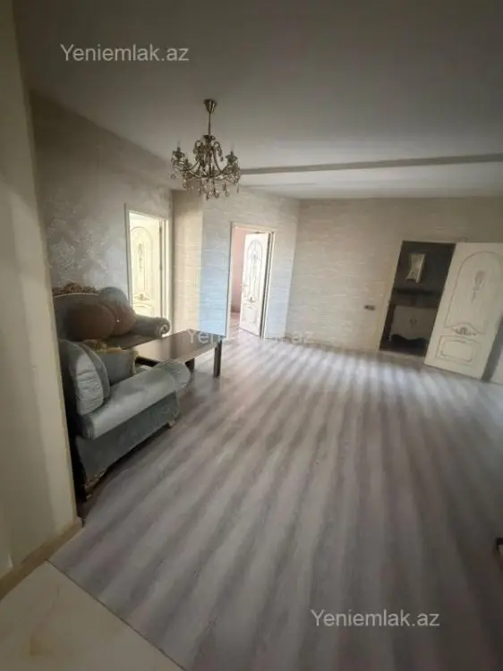 800 AZN - 4 otaqlı mənzil Kirayə (aylıq), 6-cı mikrorayon, Sumqayıt