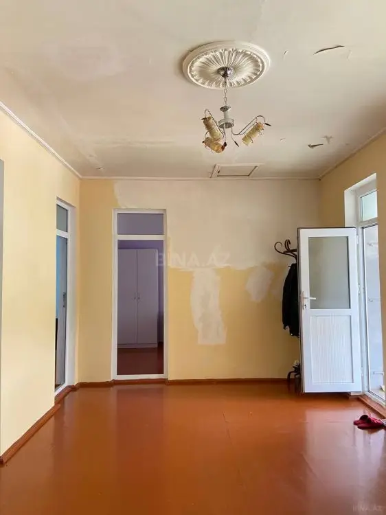 47 000 AZN - 9 otaqlı mənzil Satılır, Daşkəsən