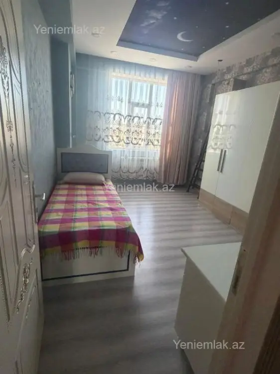 800 AZN - 4 otaqlı mənzil Kirayə (aylıq), 6-cı mikrorayon, Sumqayıt