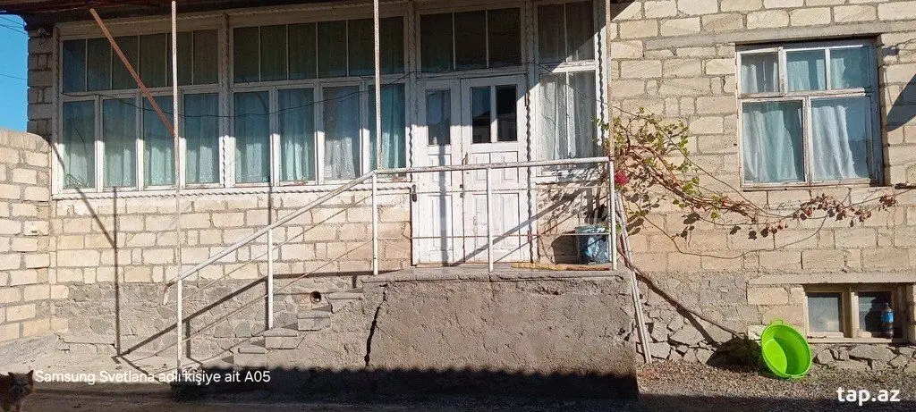 55 000 AZN - 5 otaqlı mənzil , Şəmkir