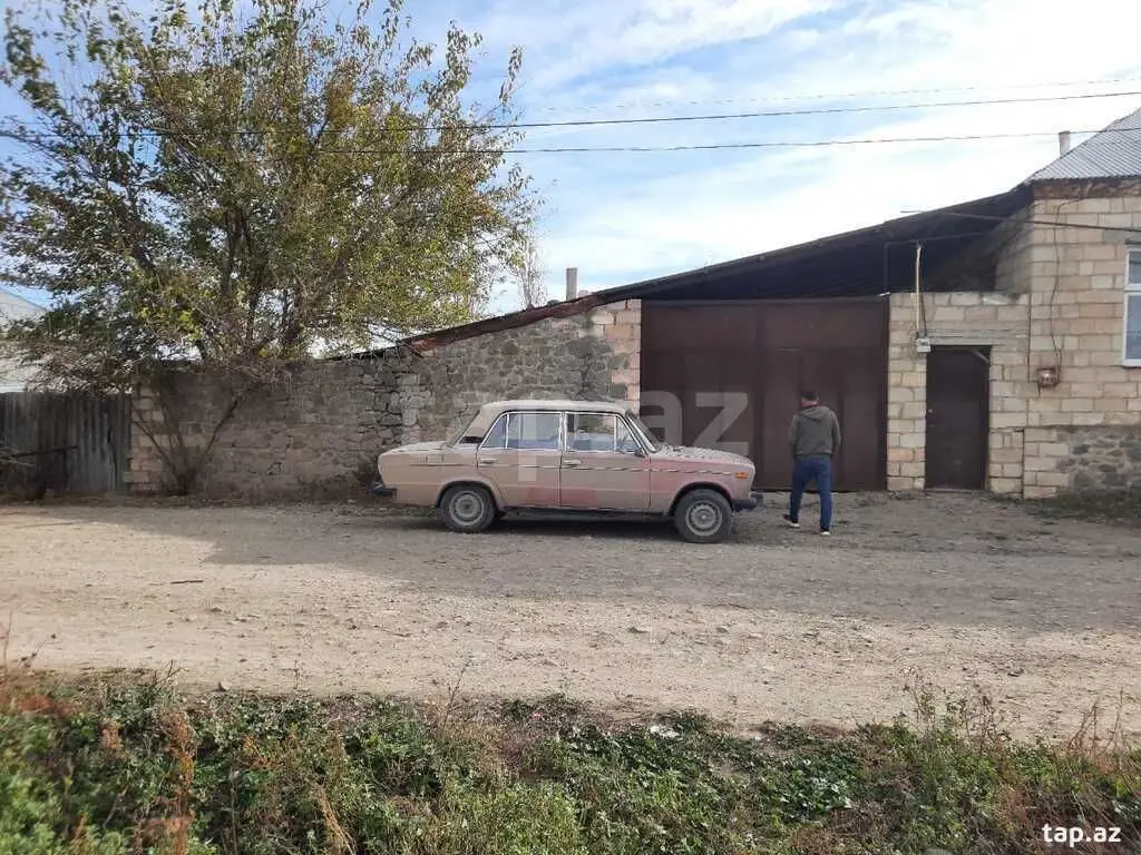 45 000 AZN - 5 otaqlı mənzil , Şəmkir