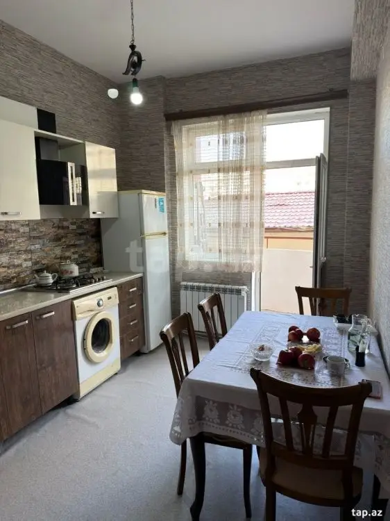800 AZN - 1 otaqlı mənzil Kirayə (aylıq), Bakı