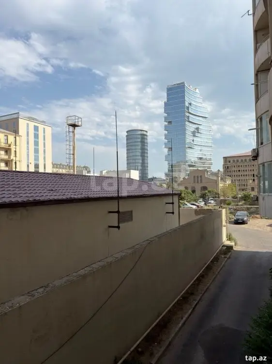 800 AZN - 1 otaqlı mənzil Kirayə (aylıq), Bakı