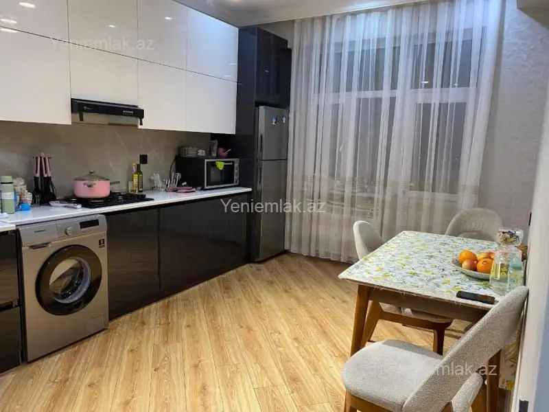 800 AZN - 3 otaqlı mənzil Kirayə (aylıq), Yeni Yasamal qəs., Yasamal, Bakı