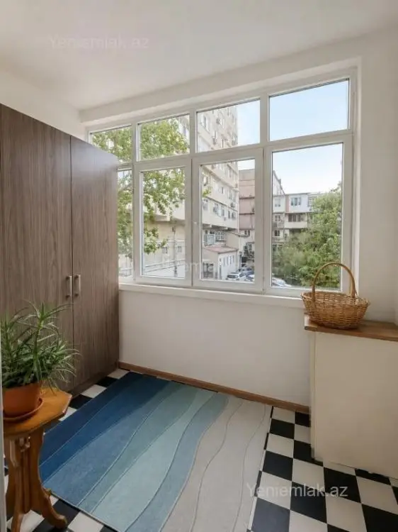 275 000 AZN - 3 otaqlı mənzil Satılır, Yasamal qəs., Yasamal, Bakı