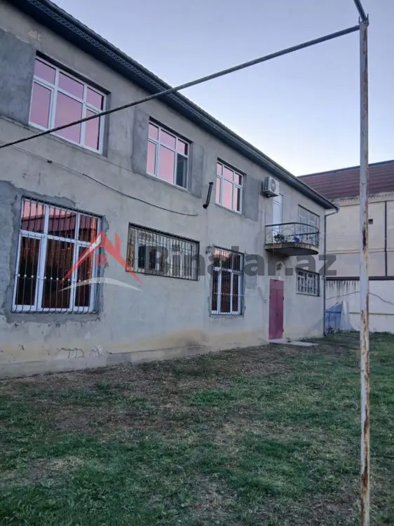 200 AZN - 6 otaqlı mənzil Satılır, Masallı