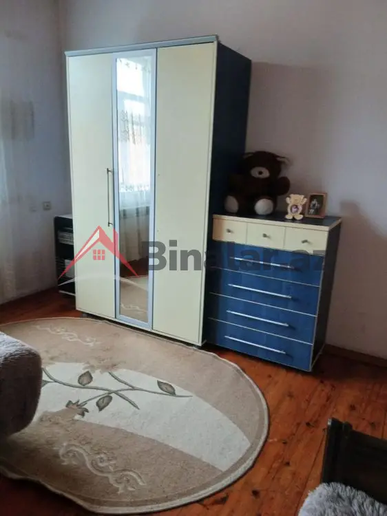 200 AZN - 6 otaqlı mənzil Satılır, Masallı