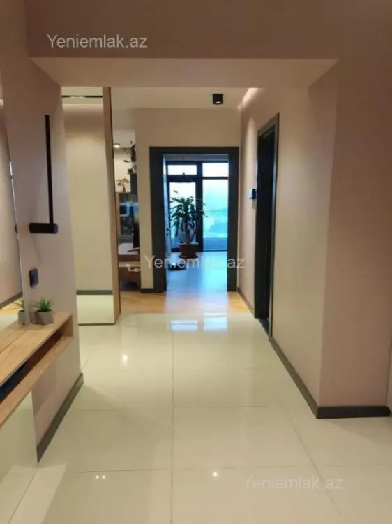 1 300 AZN - 3 otaqlı mənzil Kirayə (aylıq), Yasamal qəs., Yasamal, Bakı