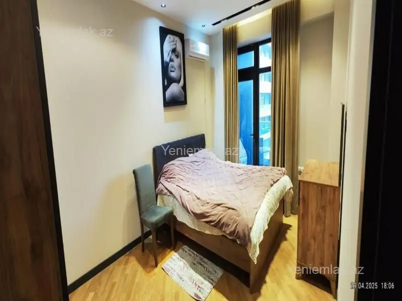1 300 AZN - 3 otaqlı mənzil Kirayə (aylıq), Yasamal qəs., Yasamal, Bakı