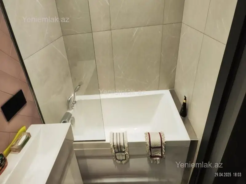1 300 AZN - 3 otaqlı mənzil Kirayə (aylıq), Yasamal qəs., Yasamal, Bakı