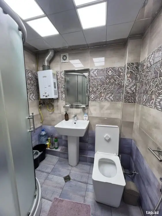 800 AZN - 2 otaqlı mənzil Kirayə (aylıq), Bakı