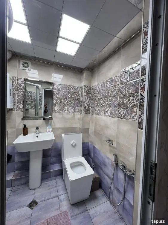800 AZN - 2 otaqlı mənzil Kirayə (aylıq), Bakı