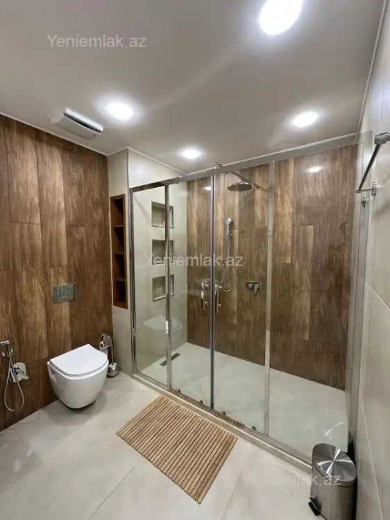 5 000 AZN - 3 otaqlı mənzil Kirayə (aylıq), Səbail, Bakı