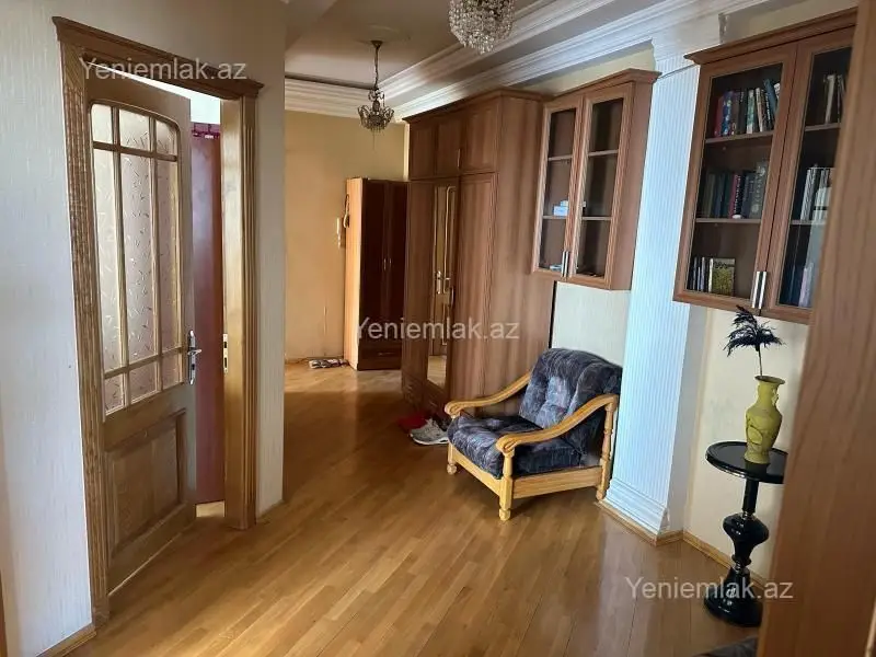 260 000 AZN - 3 otaqlı mənzil Satılır, Badamdar qəs., Səbail, Bakı