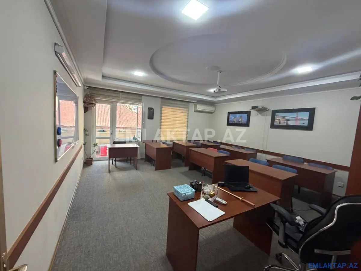 440 000 AZN - 4 otaqlı mənzil Satılır, Yasamal qəs., Yasamal, Bakı