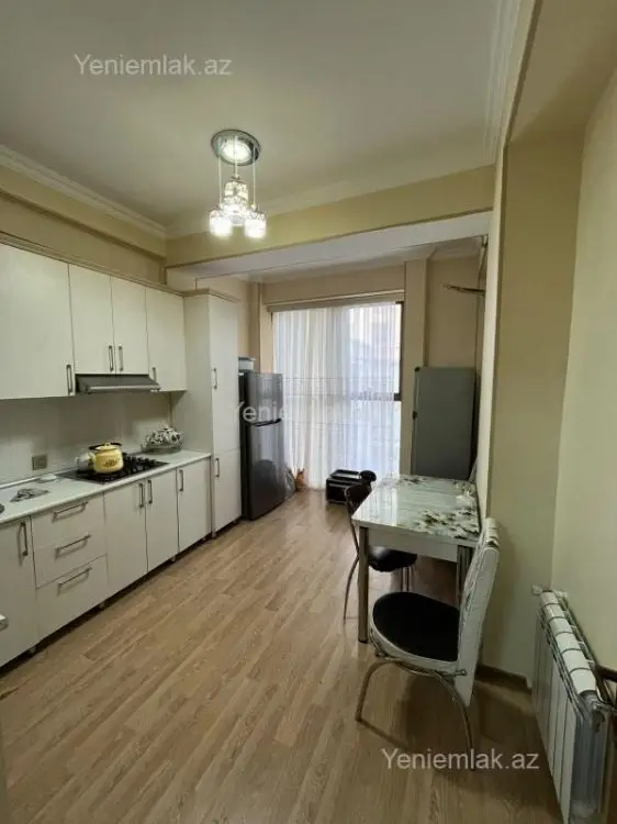 1 000 AZN - 3 otaqlı mənzil Kirayə (aylıq), Nəsimi, Bakı