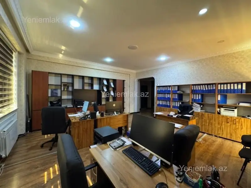 1 900 AZN - 140 m² Obyekt / Ofis Kirayə (aylıq), Nərimanov, Bakı