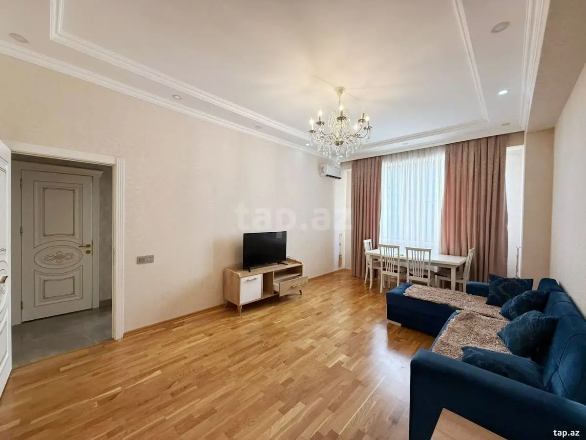 700 AZN - 2 otaqlı mənzil Kirayə (aylıq), Bakı
