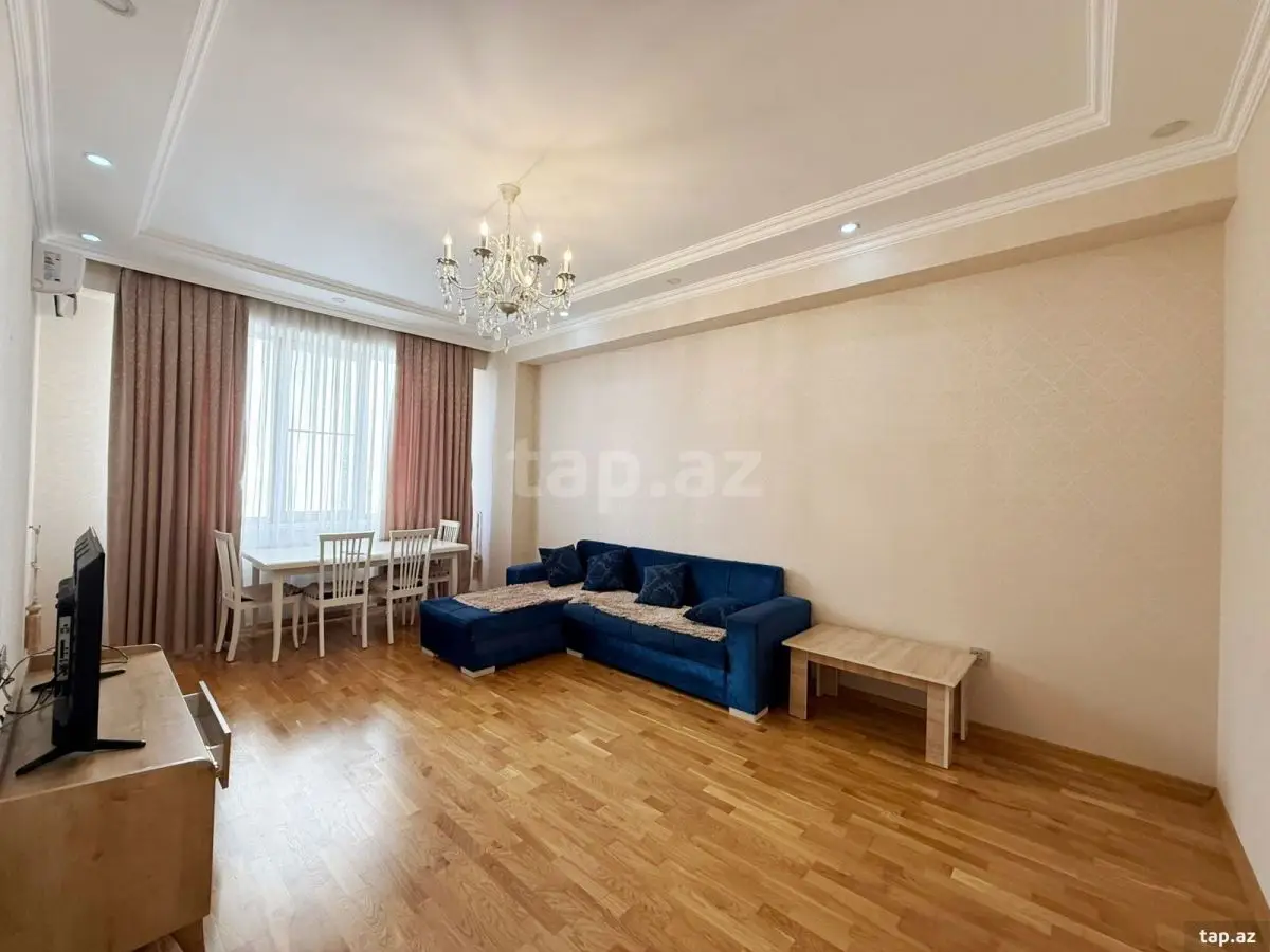 700 AZN - 2 otaqlı mənzil Kirayə (aylıq), Bakı
