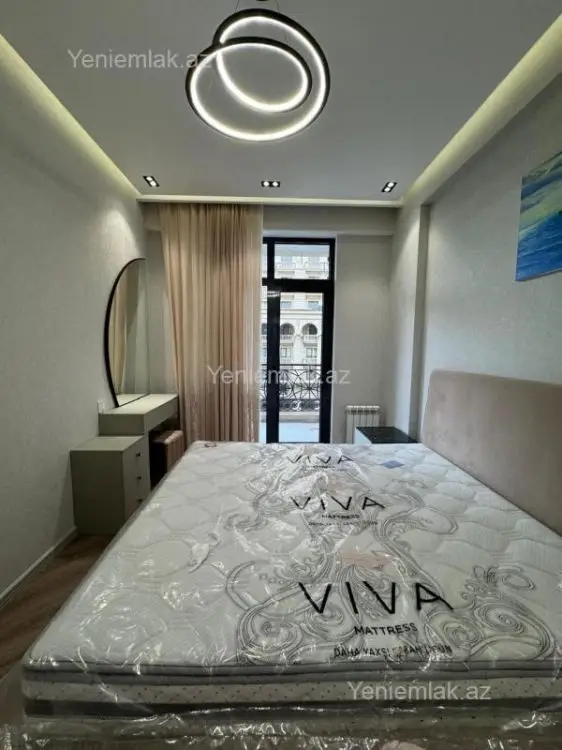 2 400 AZN - 3 otaqlı mənzil Kirayə (aylıq), Xətai, Bakı
