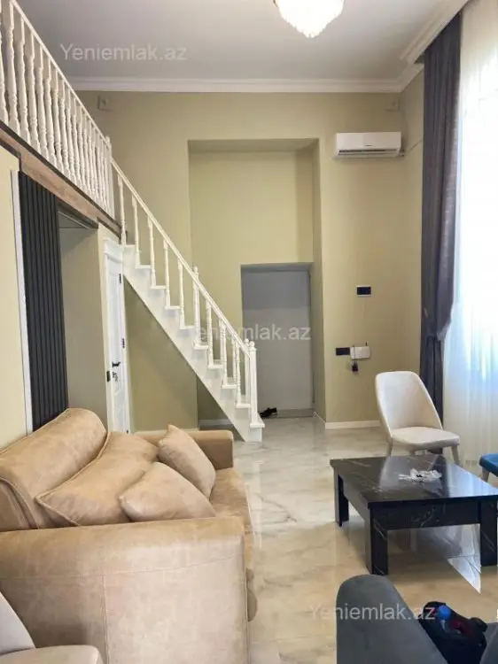 100 AZN - 3 otaqlı mənzil Kirayə (aylıq), Səbail, Bakı