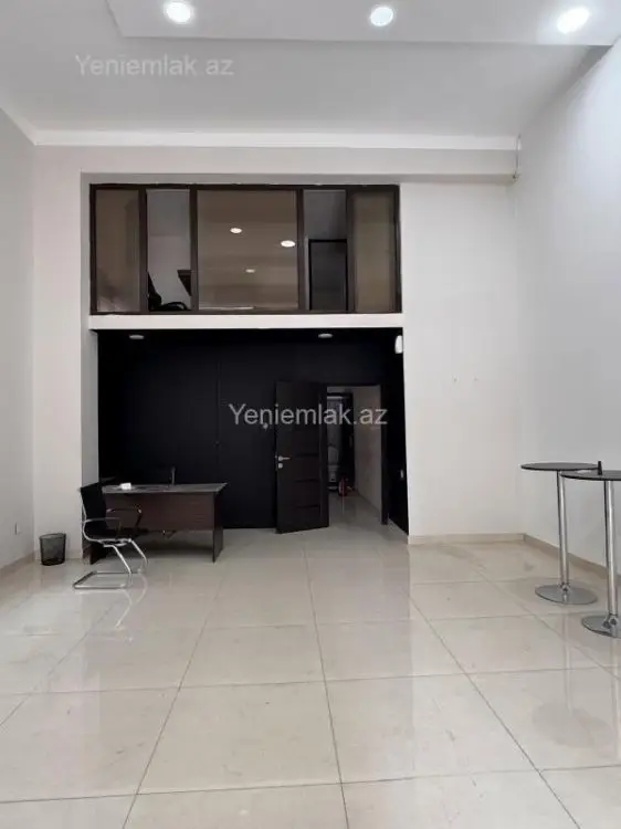 2 500 AZN - 110 m² Obyekt / Ofis Kirayə (aylıq), Nərimanov, Bakı